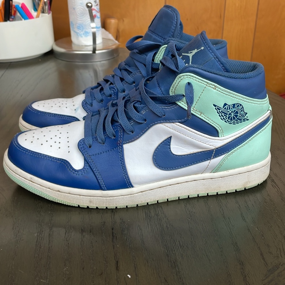 Nike Air Jordan 1 Mid Blue White Mint Green